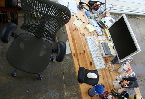10 tricks to encourage colleagues to contribute to the company blog