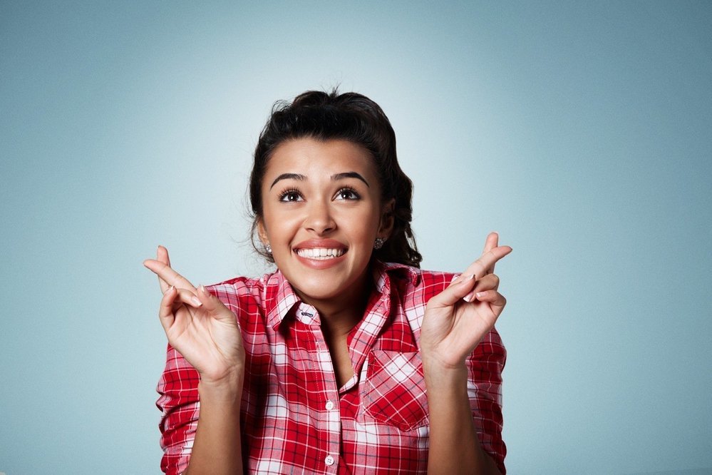 How to get the job you relly want - woman crossing fingers